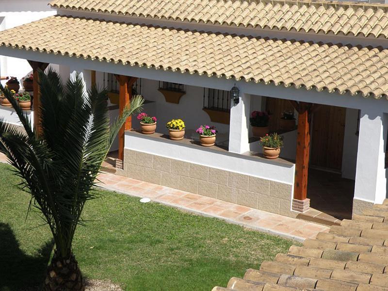 Hostal Las Acacias Los Caños de Meca Kültér fotó