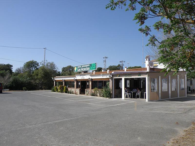 Hostal Las Acacias Los Caños de Meca Kültér fotó