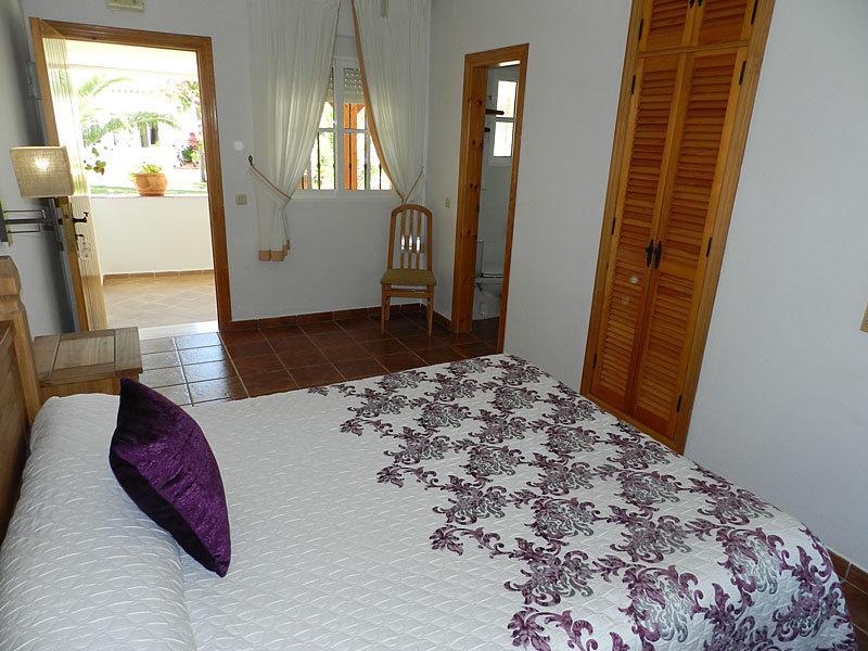 Hostal Las Acacias Los Caños de Meca Kültér fotó